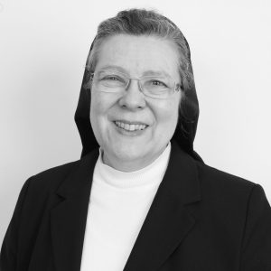 Mayrhofer_Beatrix_c_Katrin_Bruder_sw.jpg