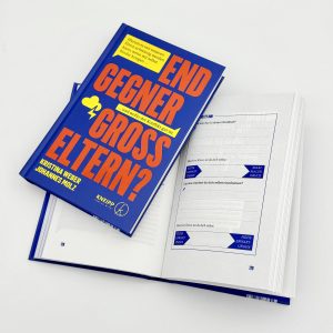 Produktfoto von "Endgegner Großeltern" vor weißem Hintergrund