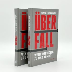 Produktfoto von "Überfall" vor weißem Hintergrund