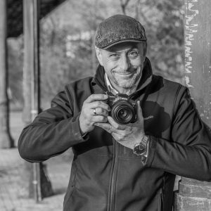 Schwarz weiß Portrait von Helmuth Weichselbraun