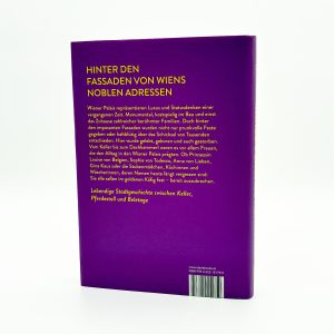 Produktfoto von "Zwischen Pflicht & Prunk" vor weißem Hintergrund